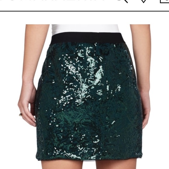 NWT BCBG JOANNE Green Sequined Wrap miniskirt - Picture 2 of 4